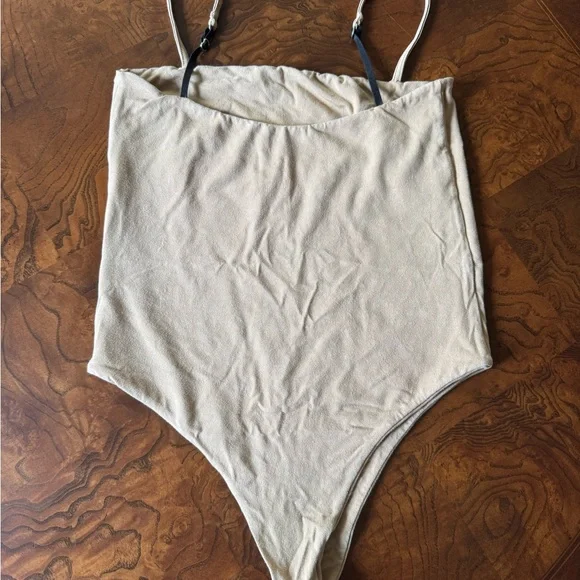 Indah ๐ Beige One Piece - Picture 2 of 3